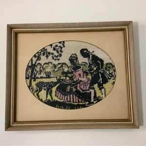 Vintage Framed Needlepoint Art..⭐️
